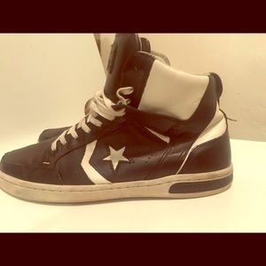 John varvatos con verse sneakers